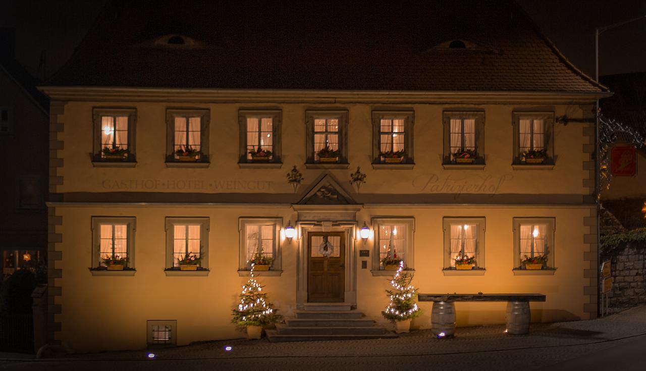 Der Patrizierhof - Weingut Gasthof Hotel - Familie Grebner Grosslangheim エクステリア 写真