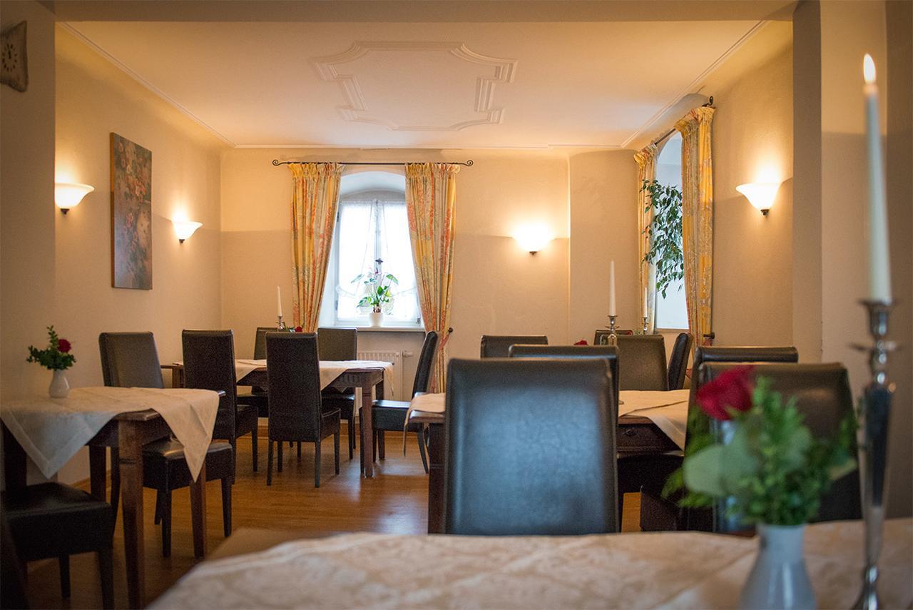 Der Patrizierhof - Weingut Gasthof Hotel - Familie Grebner Grosslangheim エクステリア 写真
